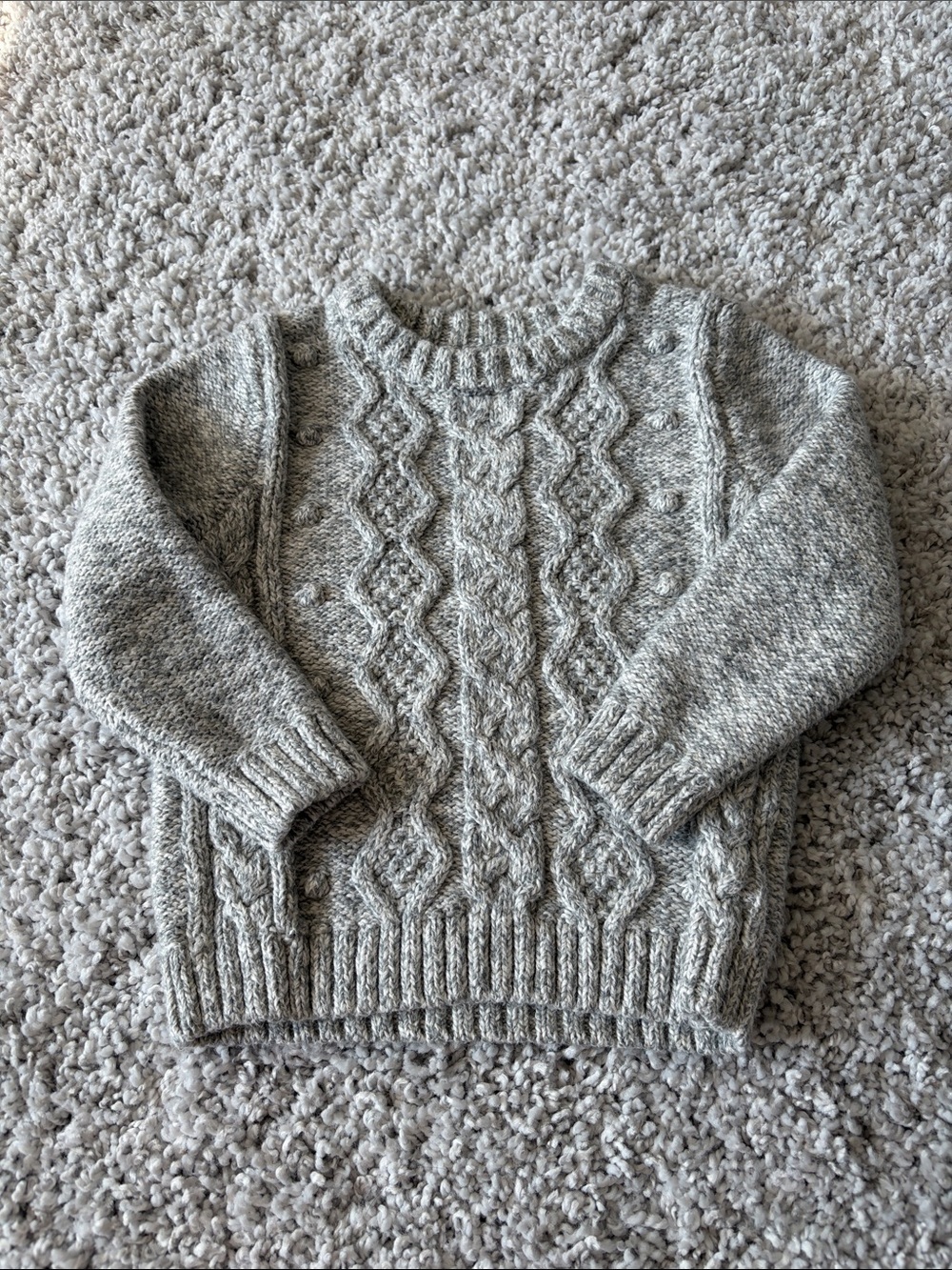 Old Navy Gray Cable-Knit Crew Sweater